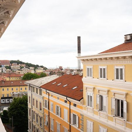 Enjoy Trieste In The City Center Exteriör bild